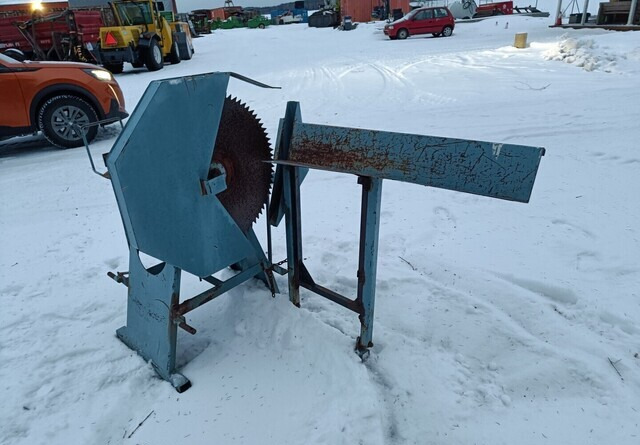 Japa Klapisirkeli halkaisuruuvilla - Astilladora de leña: foto 5 Japa Klapisirkeli halkaisuruuvilla - Astilladora de leña: foto 5