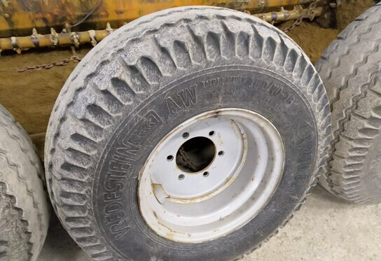 Rengassarja 15.0/70-18 - Neumático para Maquinaria agrícola: foto 4 Rengassarja 15.0/70-18 - Neumático para Maquinaria agrícola: foto 4