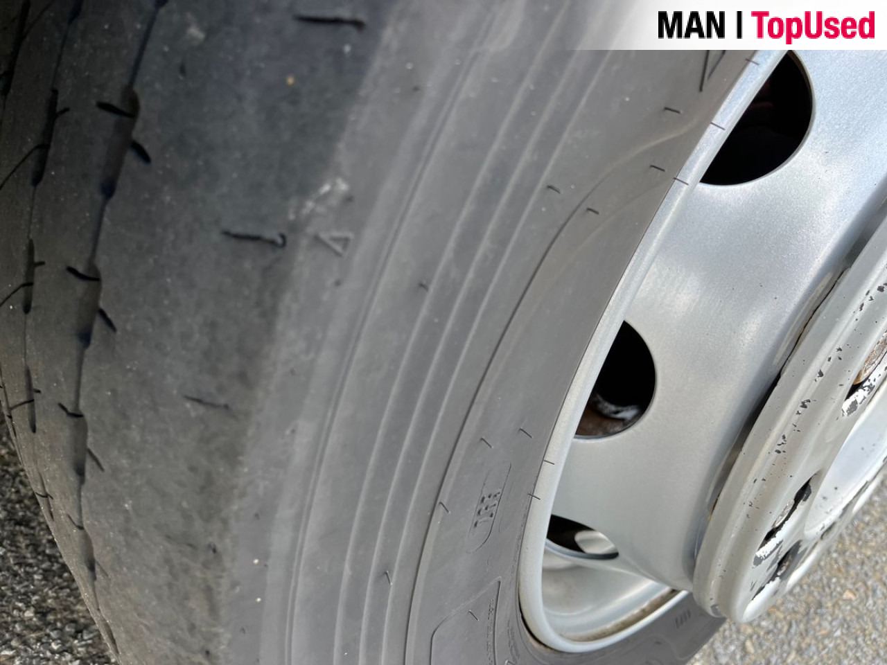 MAN TGX 18.470 4X2 LLS-U Euro6 Retarder Klima Navi ZV - Cabeza tractora: foto 2 MAN TGX 18.470 4X2 LLS-U Euro6 Retarder Klima Navi ZV - Cabeza tractora: foto 2