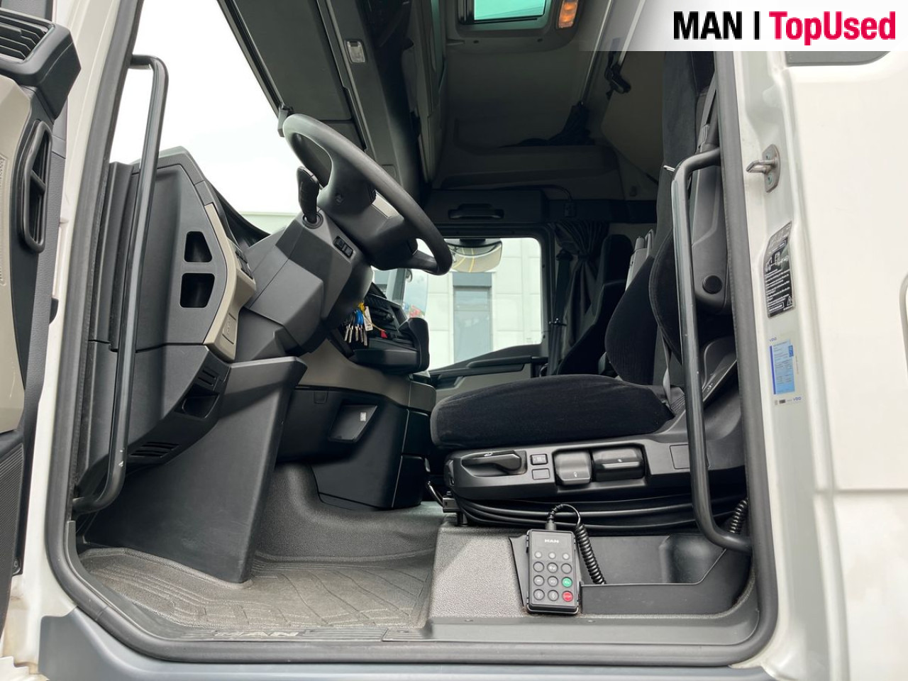 Arrendamiento de MAN TGX 18.470 4x2 BL SA Euro6 Retarder Klima ZV MAN TGX 18.470 4x2 BL SA Euro6 Retarder Klima ZV: foto 7