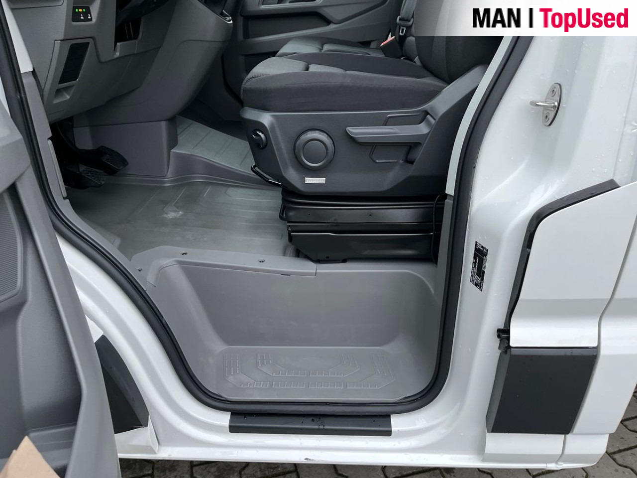 MAN TGE 3.180 4X2F SB sklápěčka Autotech - Furgón: foto 5 MAN TGE 3.180 4X2F SB sklápěčka Autotech - Furgón: foto 5