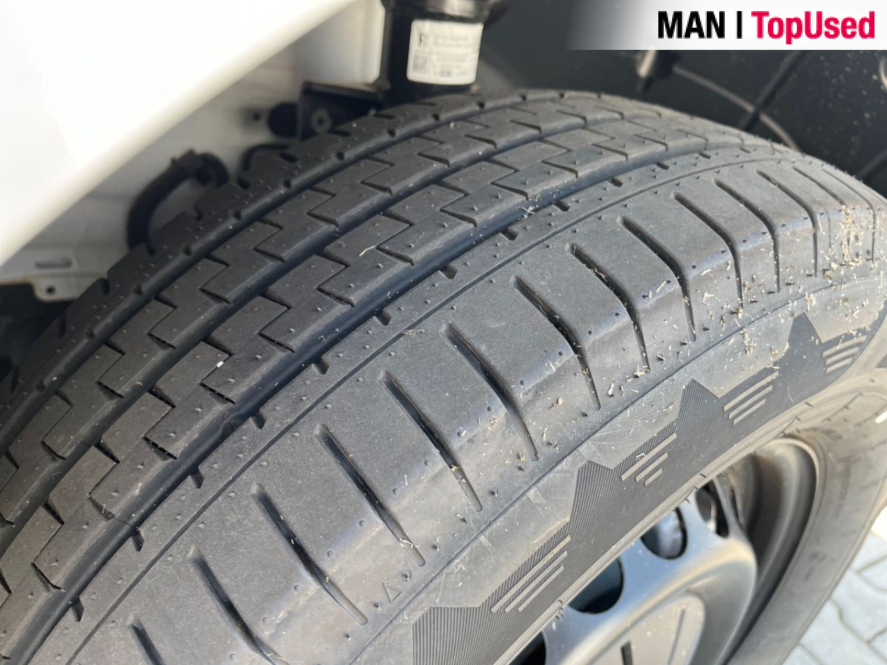 MAN TGE 3.180 4X4 SB L3H3, AT8, LED lights - Furgón: foto 4 MAN TGE 3.180 4X4 SB L3H3, AT8, LED lights - Furgón: foto 4