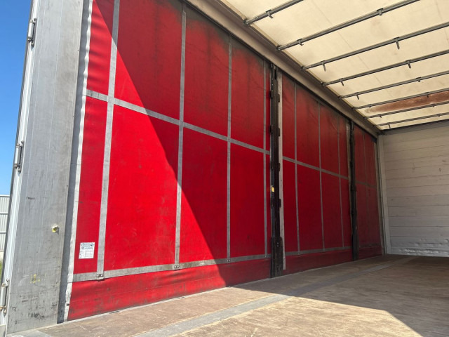 AGADOS CHT303 - Remolque con toldo: foto 2 AGADOS CHT303 - Remolque con toldo: foto 2