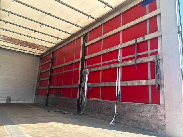 AGADOS CHT303 - Remolque con toldo: foto 3 AGADOS CHT303 - Remolque con toldo: foto 3