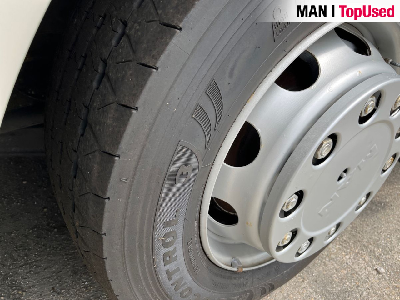 MAN TGX 18.510 4X2 LLS-U Euro6 Retarder Klima ZV - Cabeza tractora: foto 2 MAN TGX 18.510 4X2 LLS-U Euro6 Retarder Klima ZV - Cabeza tractora: foto 2