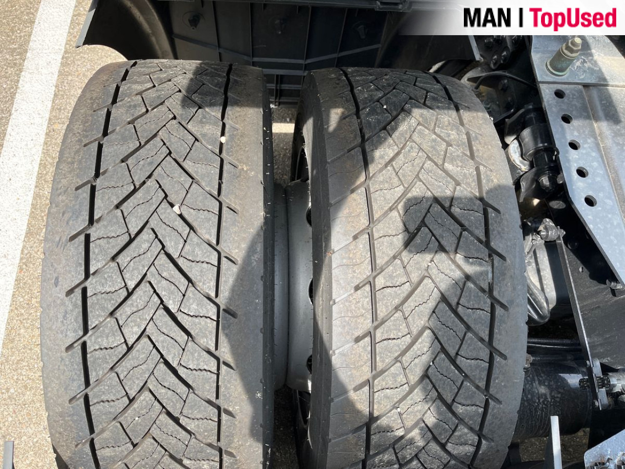 MAN TGX 18.510 4X2 LLS-U Euro6 Retarder Klima ZV - Cabeza tractora: foto 3 MAN TGX 18.510 4X2 LLS-U Euro6 Retarder Klima ZV - Cabeza tractora: foto 3