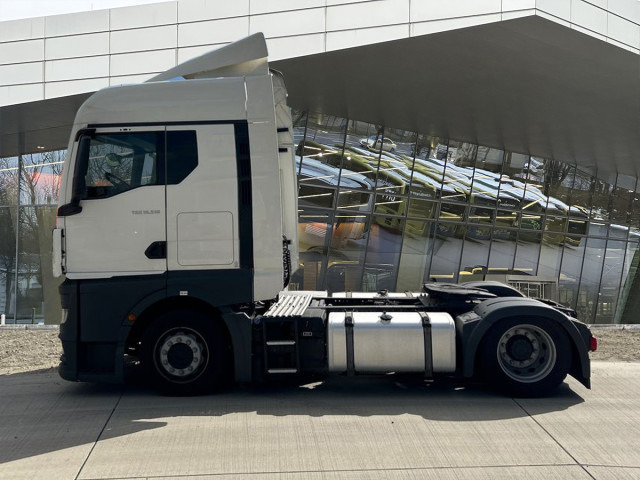 Cabeza tractora MAN TGX 18.510 4x2 LL SA: foto 14