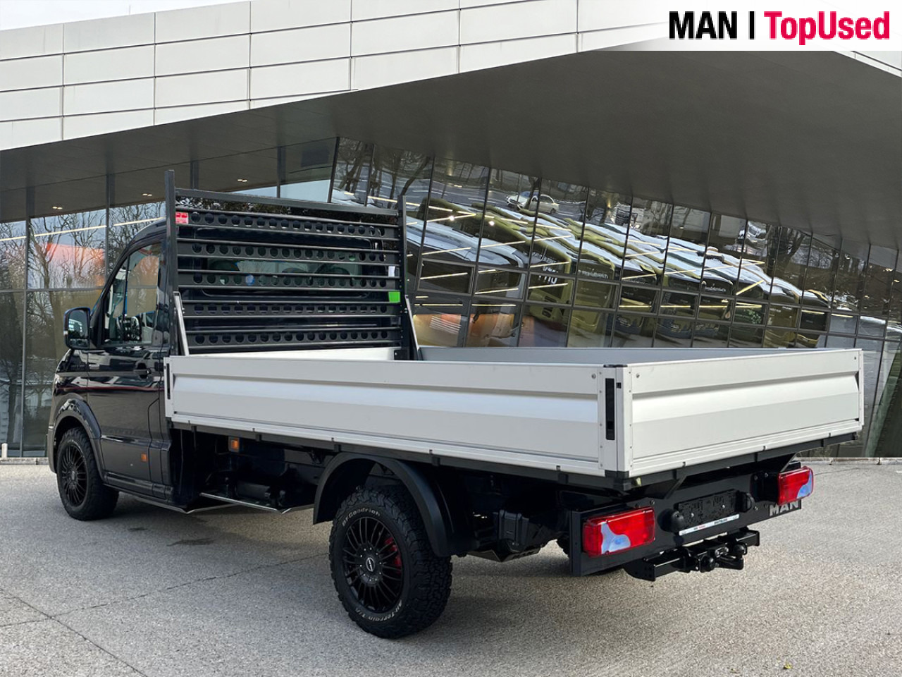 MAN TGE 3.180 4X4 Individual SB, Automatic, Flat bed - Furgoneta caja abierta: foto 2 MAN TGE 3.180 4X4 Individual SB, Automatic, Flat bed - Furgoneta caja abierta: foto 2