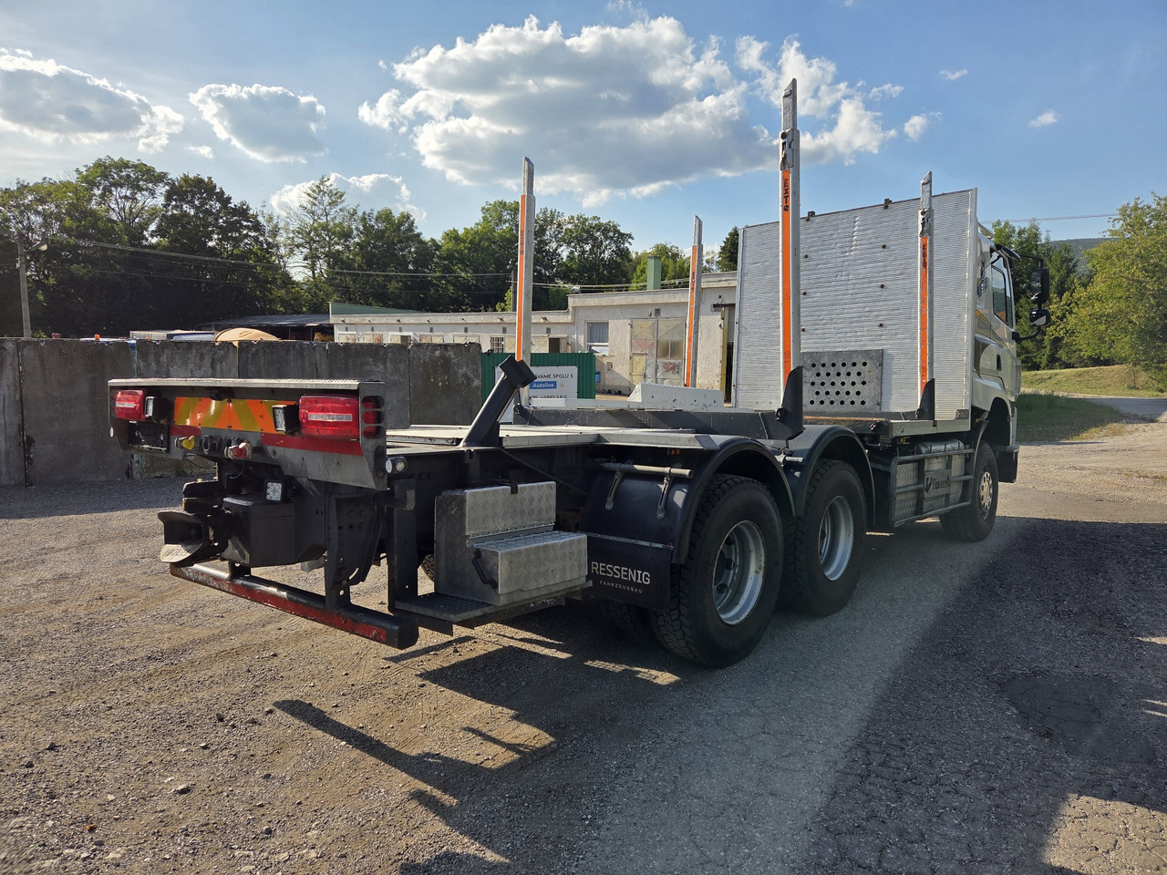 TATRA T158 - 510 PS 8P6R33 PHOENIX 6x6 - Camión forestal: foto 4 TATRA T158 - 510 PS 8P6R33 PHOENIX 6x6 - Camión forestal: foto 4