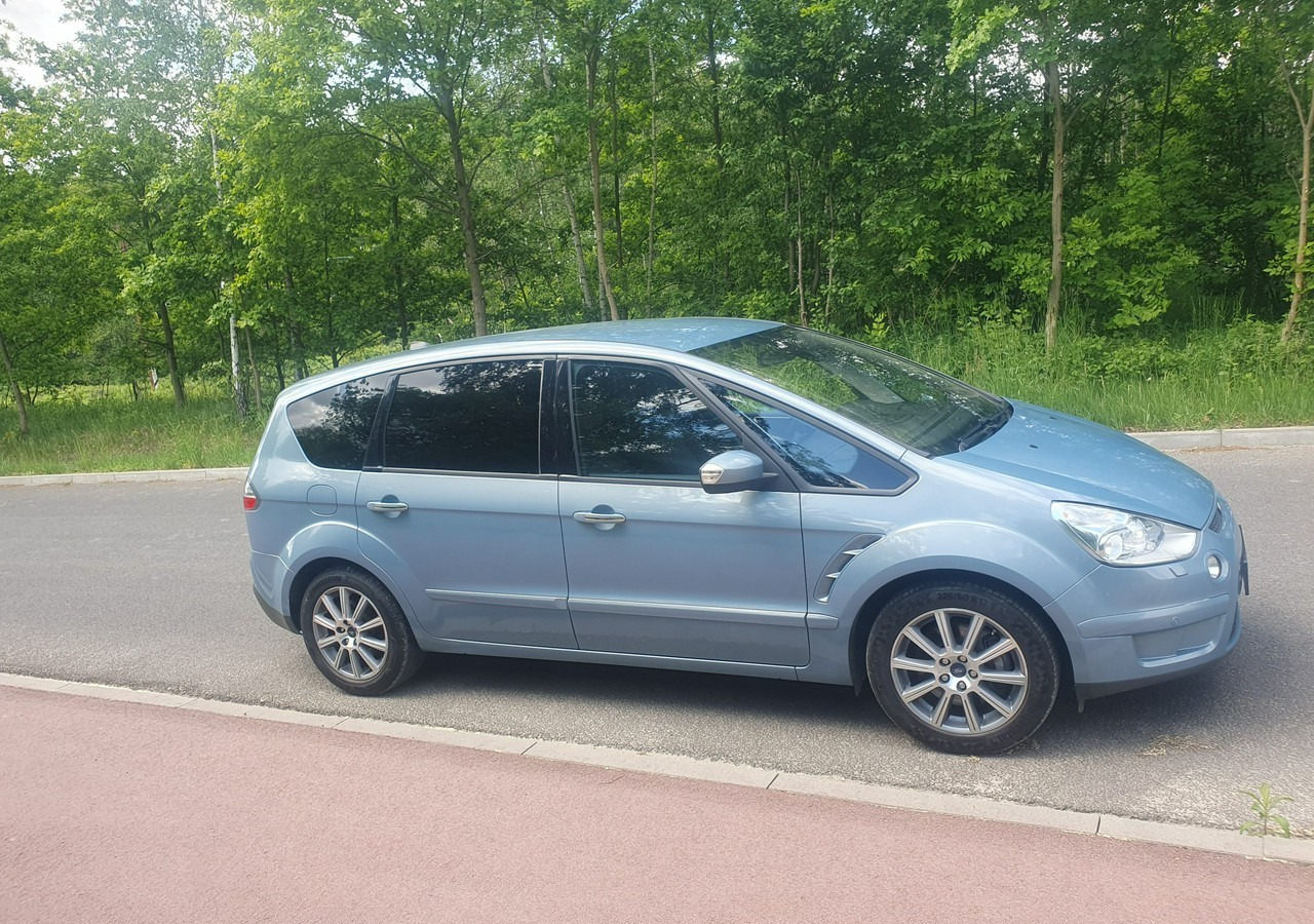 Ford S-MAX 2,5 turbo benzyna - Coche: foto 4 Ford S-MAX 2,5 turbo benzyna - Coche: foto 4