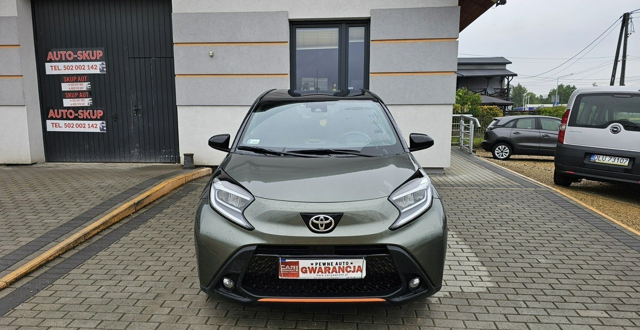 Toyota Aygo II Aygo X Aygo x cross limited automat 25tyś - Hatchback: foto 2 Toyota Aygo II Aygo X Aygo x cross limited automat 25tyś - Hatchback: foto 2