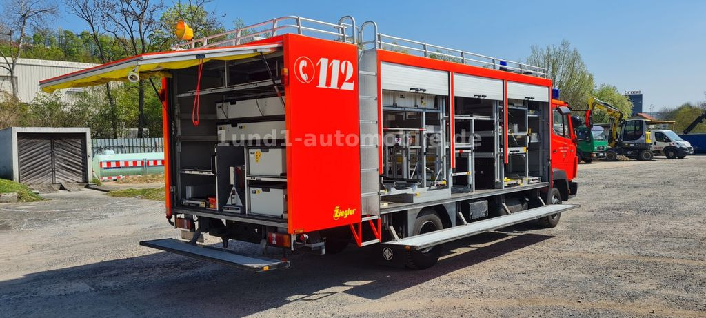 Mercedes-Benz 817 Feuerwehr GWG Nur 9.650 orig. Km 817 Feuerwehr GWG Nur 9.650 orig. Km - Camión de bomberos: foto 2 Mercedes-Benz 817 Feuerwehr GWG Nur 9.650 orig. Km 817 Feuerwehr GWG Nur 9.650 orig. Km - Camión de bomberos: foto 2