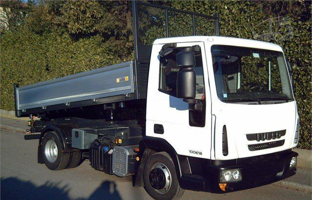 Iveco EUROCARGOeurocargo 100e18 - Camión volquete: foto 1 Iveco EUROCARGOeurocargo 100e18 - Camión volquete: foto 1
