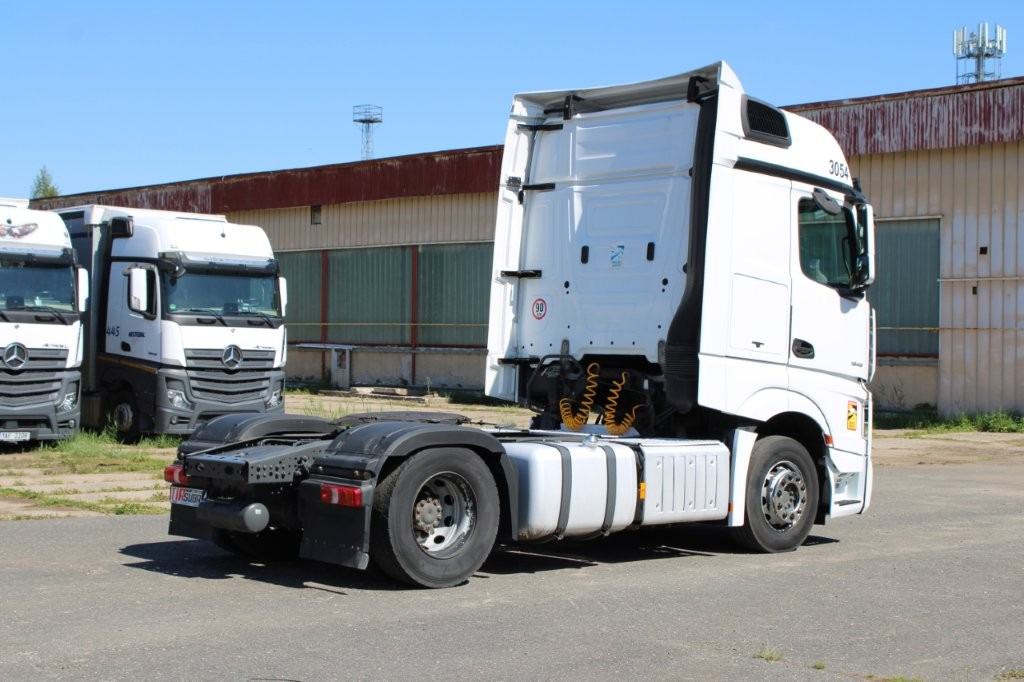 Cabeza tractora Mercedes-Benz ACTROS 1845: foto 6