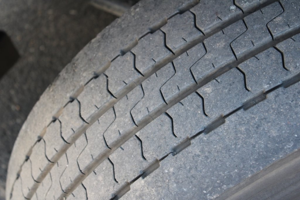 Cabeza tractora Mercedes-Benz ACTROS 1845: foto 19