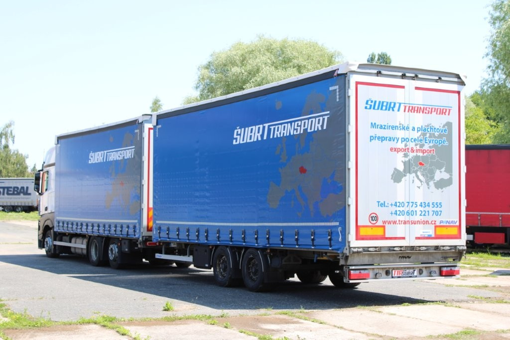 Mercedes-Benz Actros 2542 NAVIGACE + PANAV (8,20m x 2,48m x 3m) - Camión lona: foto 3 Mercedes-Benz Actros 2542 NAVIGACE + PANAV (8,20m x 2,48m x 3m) - Camión lona: foto 3