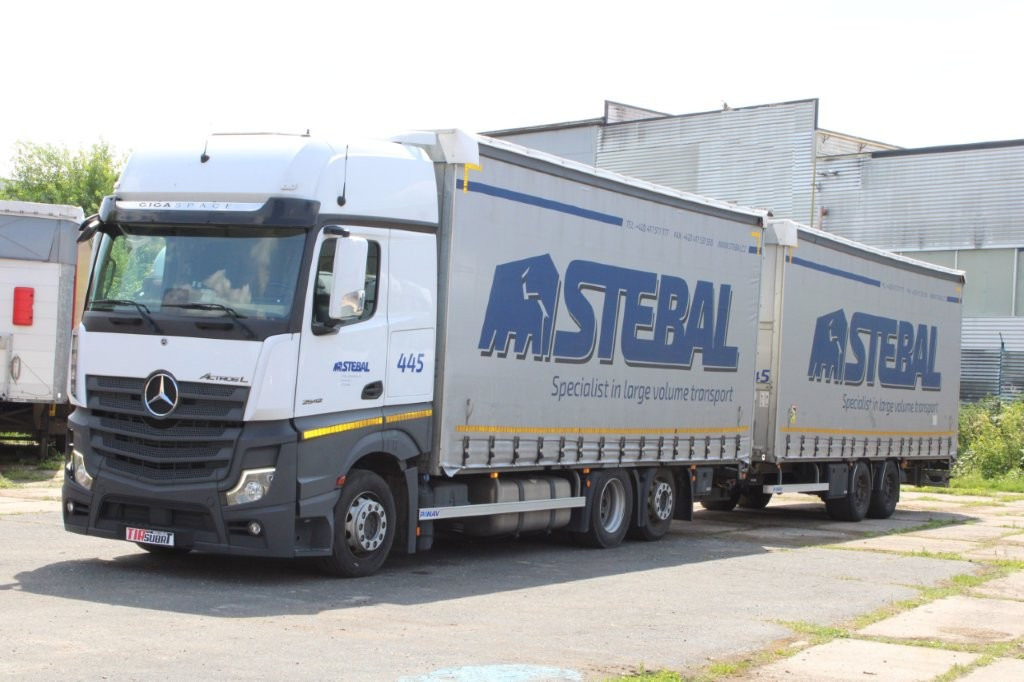 Mercedes-Benz Actros 2542 NAVIGACE + PANAV TVK 18 M (8,20m x 2,4 - Camión lona, Remolque con toldo: foto 2 Mercedes-Benz Actros 2542 NAVIGACE + PANAV TVK 18 M (8,20m x 2,4 - Camión lona, Remolque con toldo: foto 2