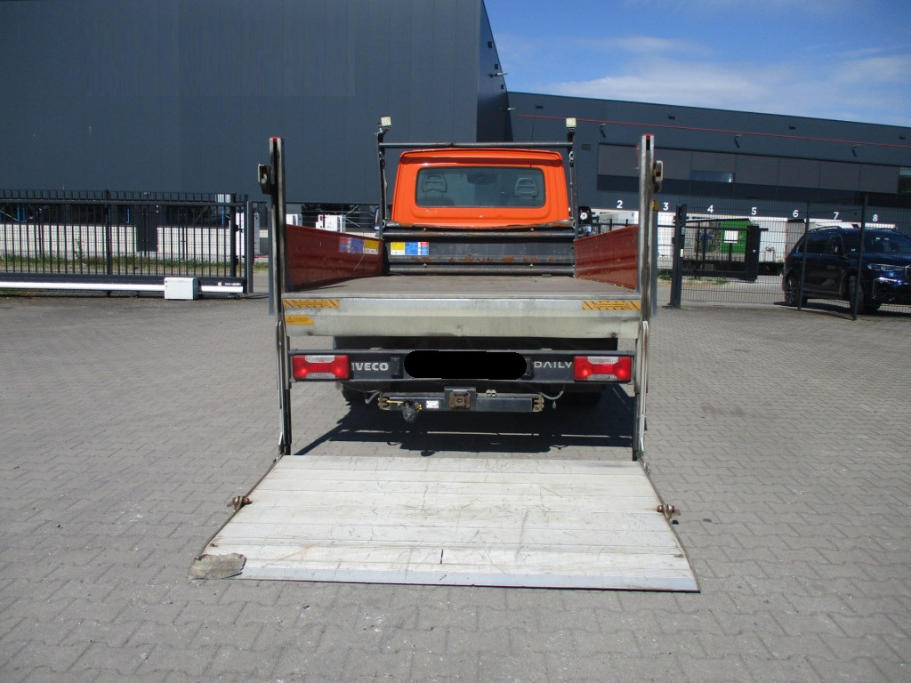 Furgoneta caja abierta IVECO DAILY 35-140: foto 9