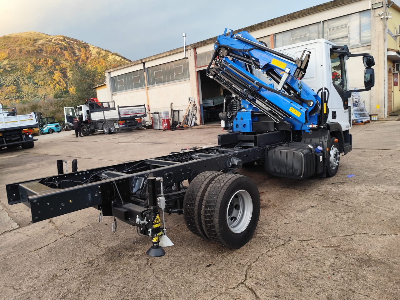 Arrendamiento de IVECO EUROCARGO 120-210 IVECO EUROCARGO 120-210: foto 31 Arrendamiento de IVECO EUROCARGO 120-210 IVECO EUROCARGO 120-210: foto 31