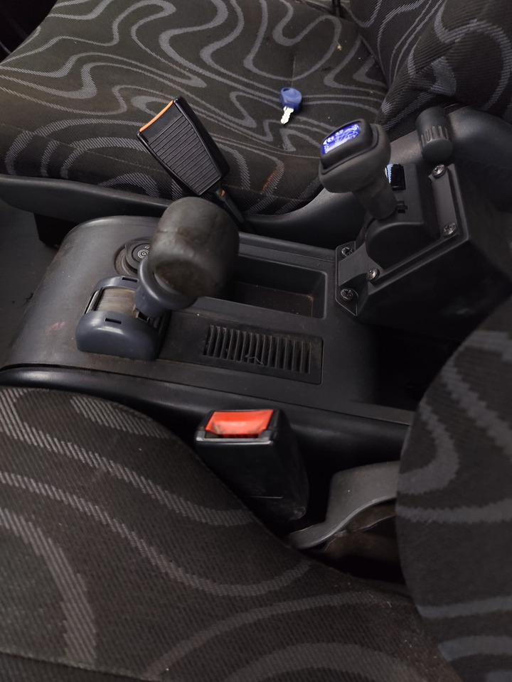 Arrendamiento de IVECO EUROCARGO 120E28 IVECO EUROCARGO 120E28: foto 9 Arrendamiento de IVECO EUROCARGO 120E28 IVECO EUROCARGO 120E28: foto 9