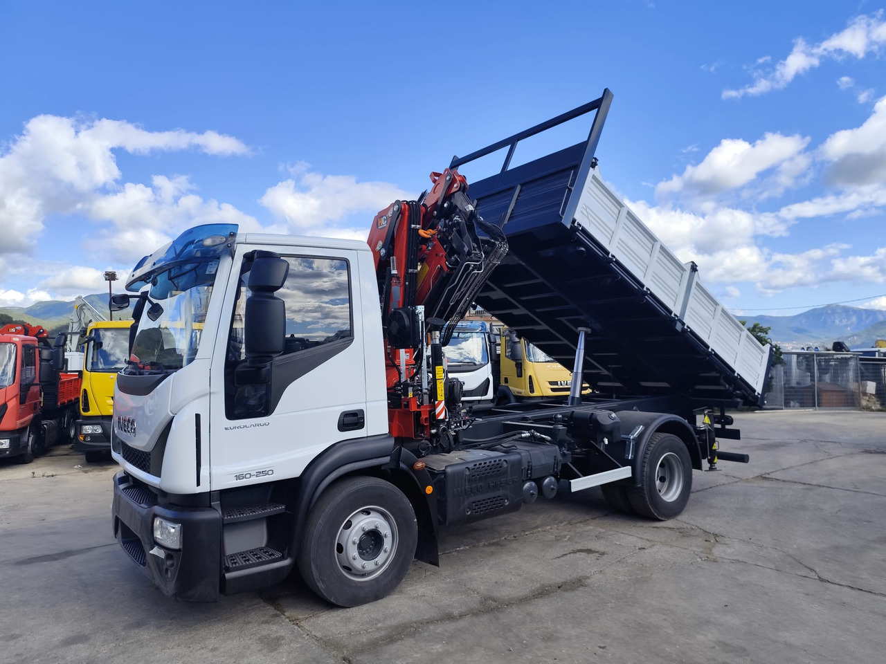 Arrendamiento de IVECO EUROCARGO 160-250 IVECO EUROCARGO 160-250: foto 11