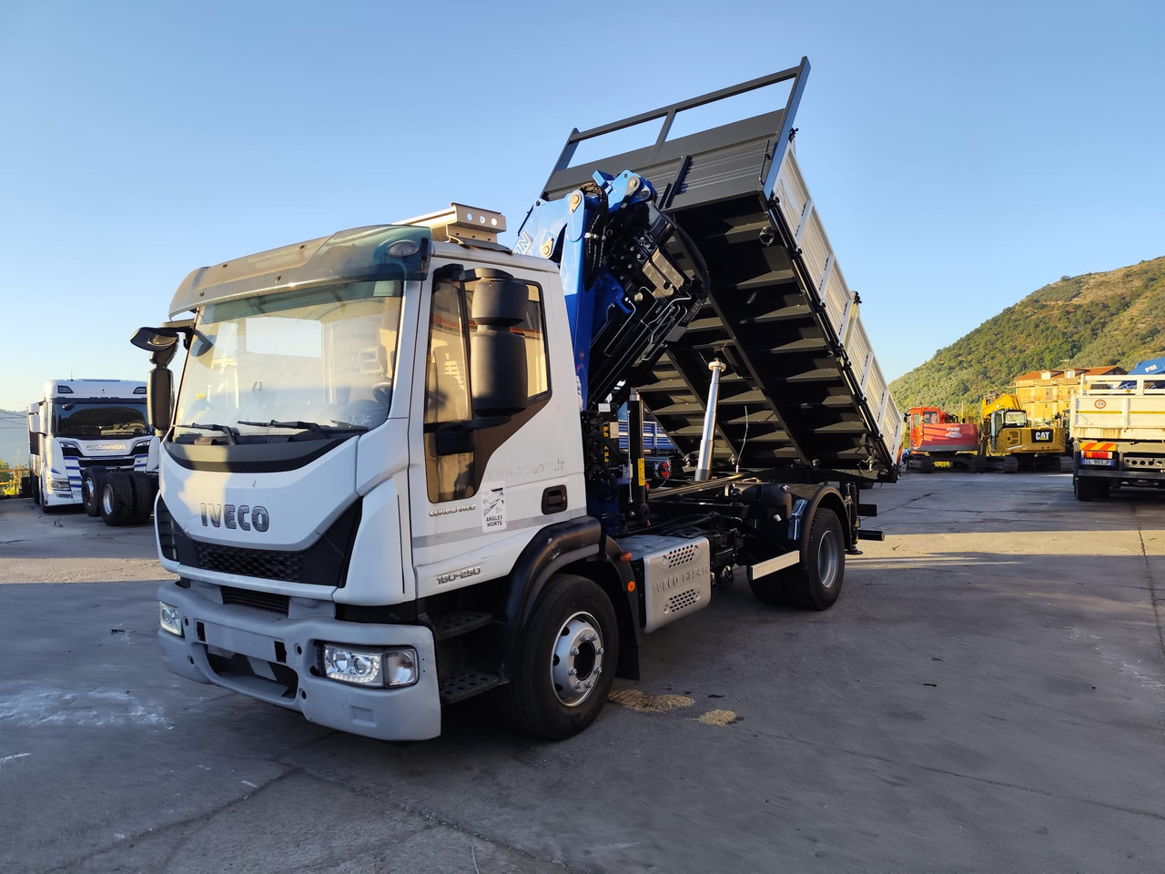 Arrendamiento de IVECO EUROCARGO 160-250 IVECO EUROCARGO 160-250: foto 38