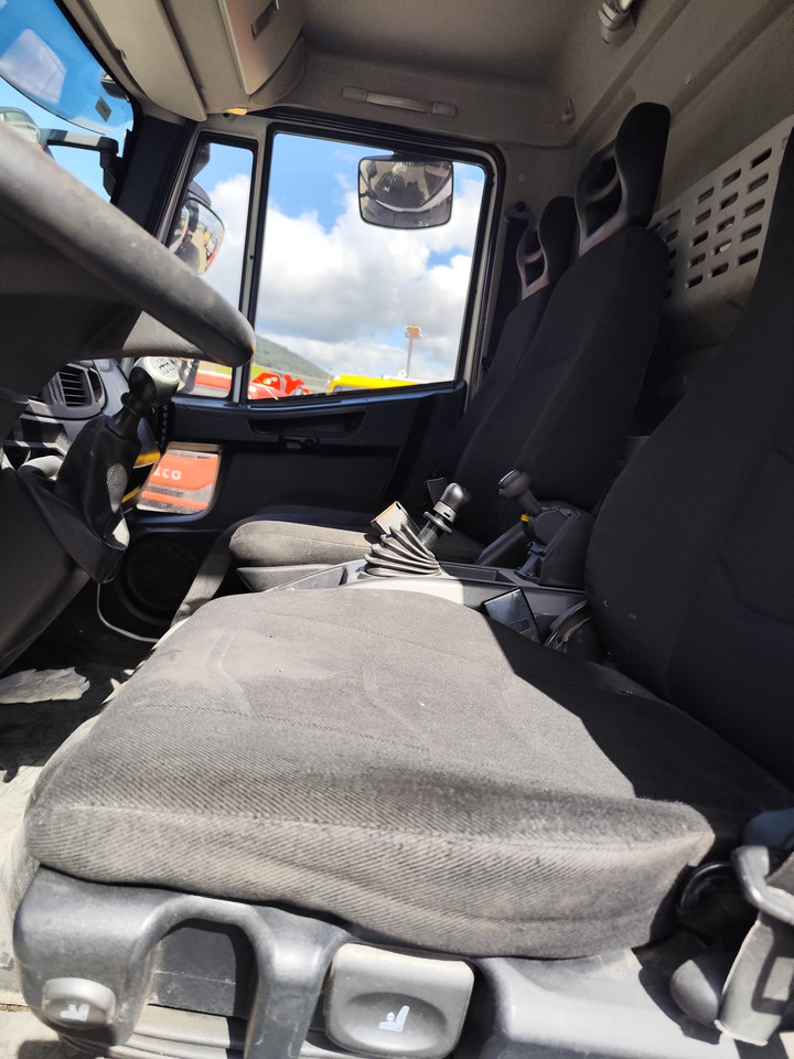 Arrendamiento de IVECO EUROCARGO 160-250 IVECO EUROCARGO 160-250: foto 37