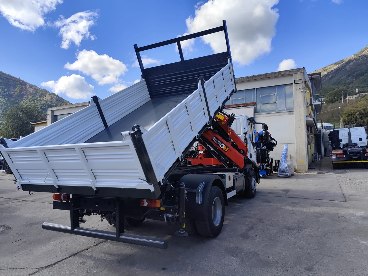 Arrendamiento de IVECO EUROCARGO 160-250 IVECO EUROCARGO 160-250: foto 19