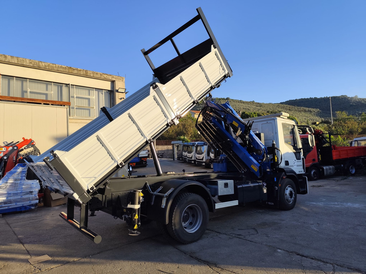 Arrendamiento de IVECO EUROCARGO 160-250 IVECO EUROCARGO 160-250: foto 42