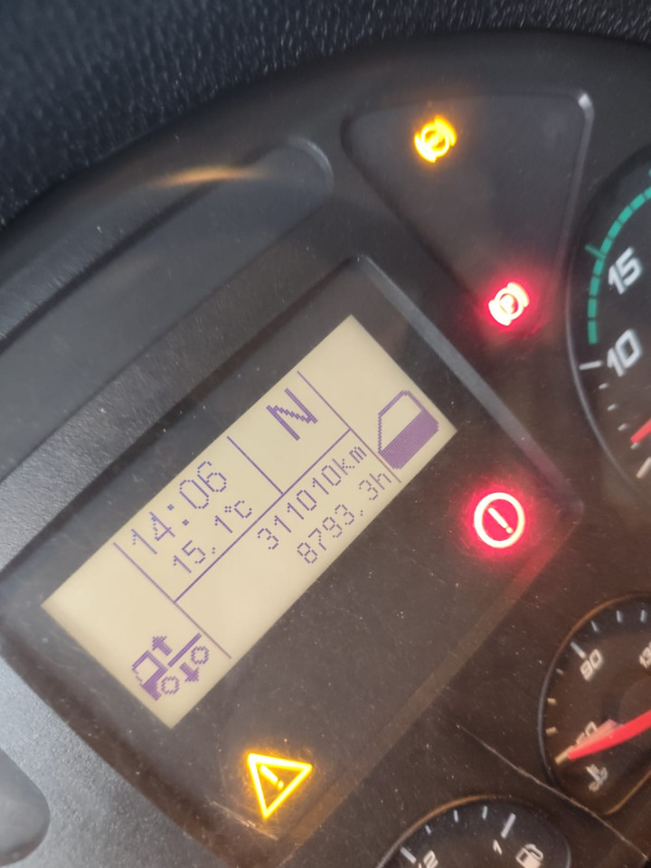 IVECO EUROCARGO 160-280 - Camión grúa: foto 3 IVECO EUROCARGO 160-280 - Camión grúa: foto 3