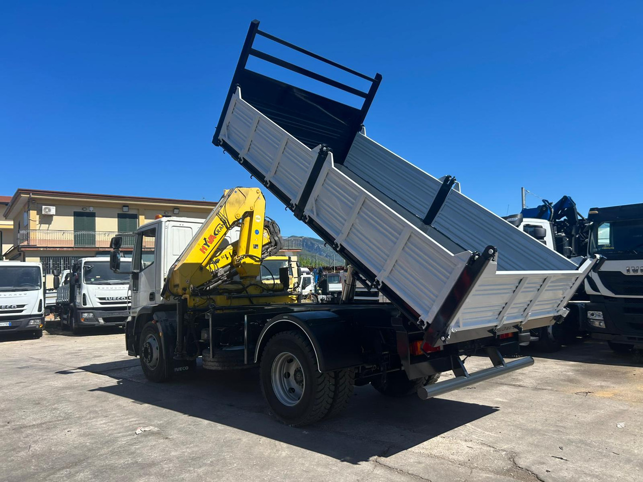 Arrendamiento de IVECO EUROCARGO 160E28 IVECO EUROCARGO 160E28: foto 41