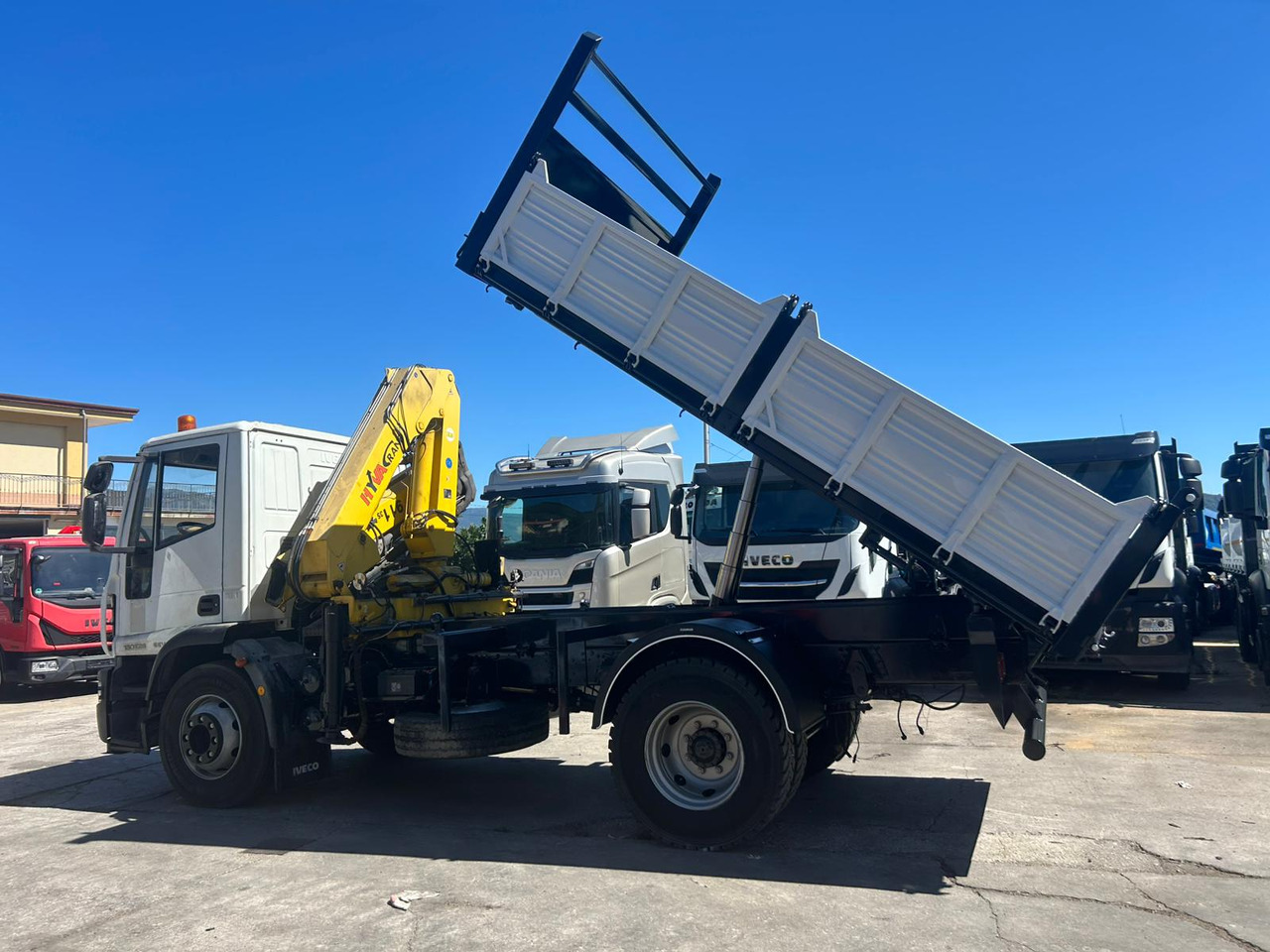 Arrendamiento de IVECO EUROCARGO 160E28 IVECO EUROCARGO 160E28: foto 43