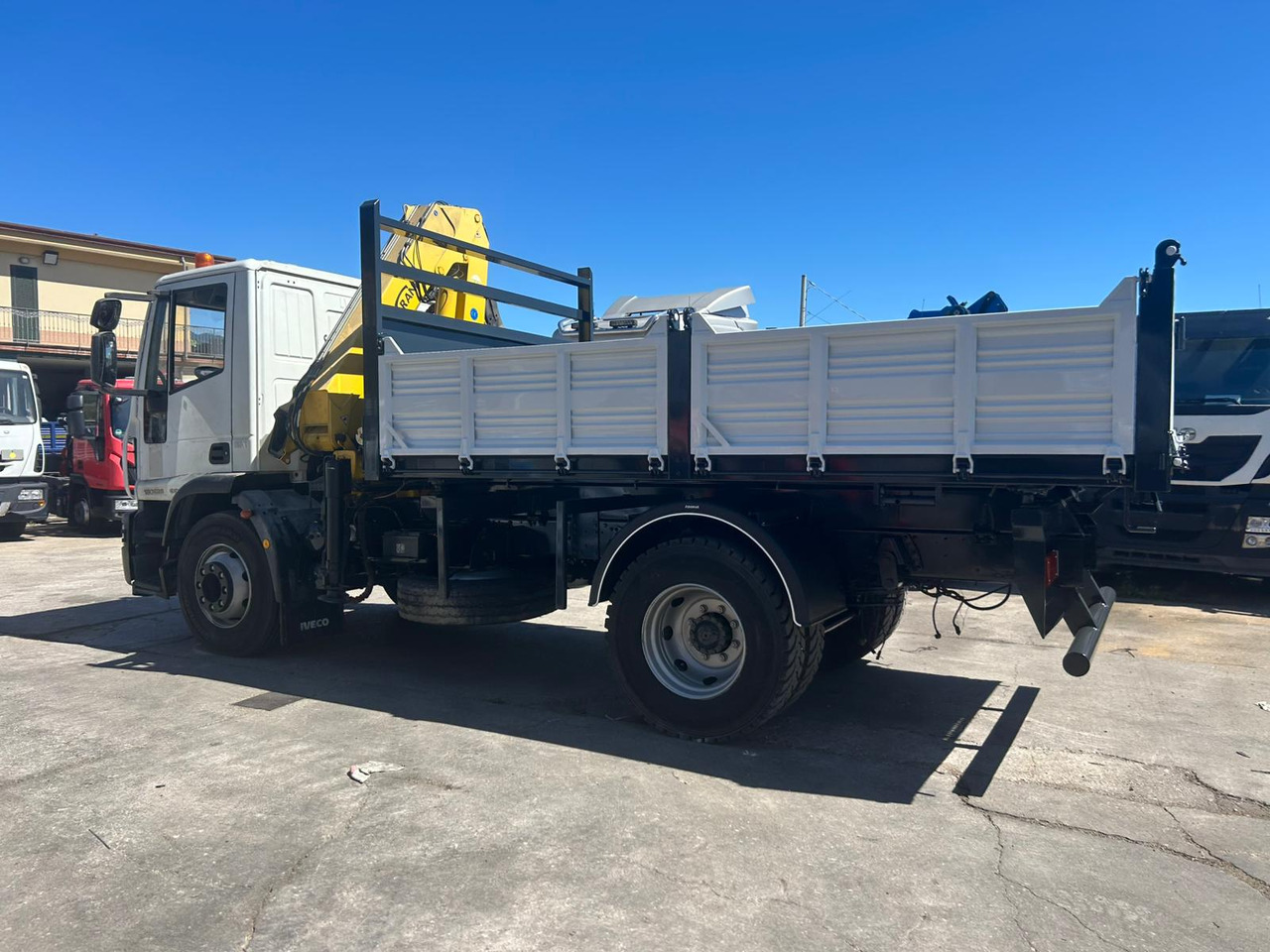 Arrendamiento de IVECO EUROCARGO 160E28 IVECO EUROCARGO 160E28: foto 15