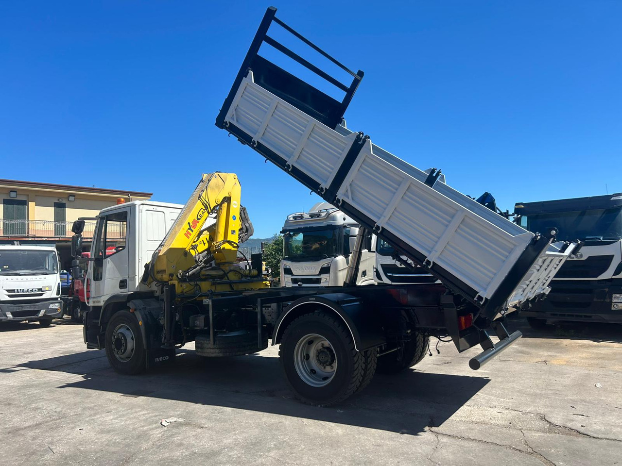 Arrendamiento de IVECO EUROCARGO 160E28 IVECO EUROCARGO 160E28: foto 42