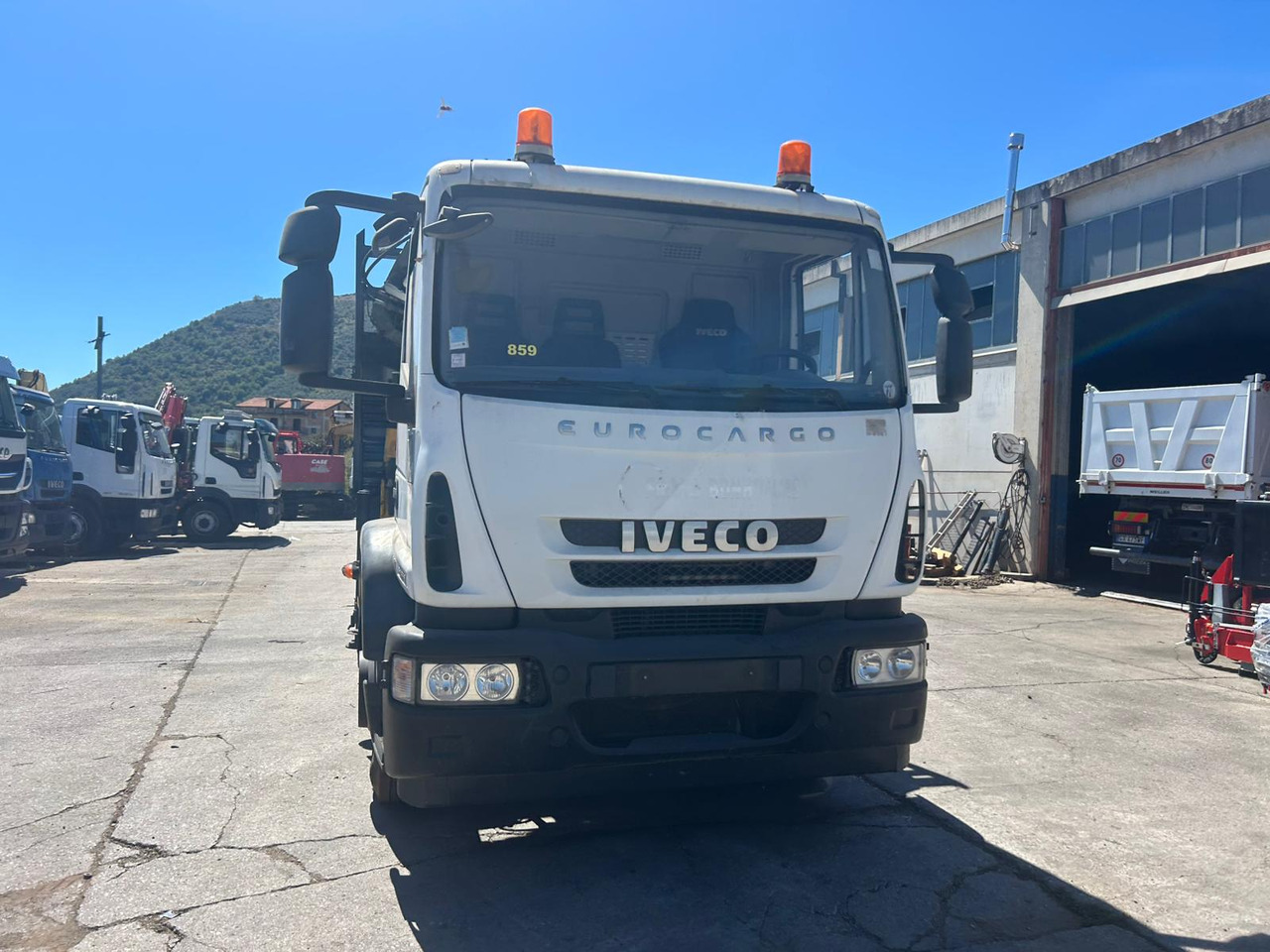 Arrendamiento de IVECO EUROCARGO 160E28 IVECO EUROCARGO 160E28: foto 23