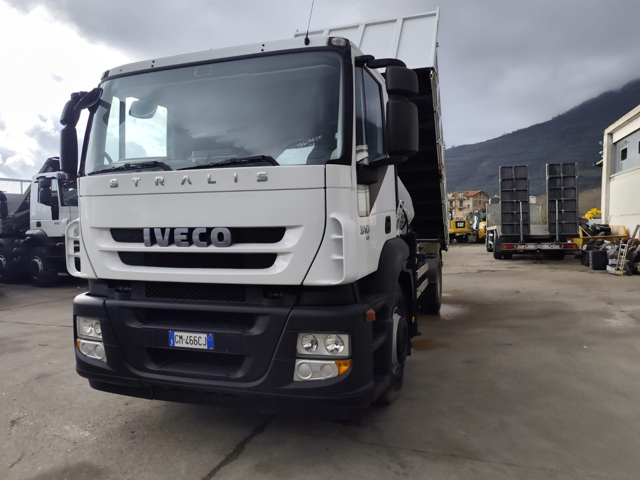 Arrendamiento de IVECO STRALIS AD 190S31P IVECO STRALIS AD 190S31P: foto 12 Arrendamiento de IVECO STRALIS AD 190S31P IVECO STRALIS AD 190S31P: foto 12