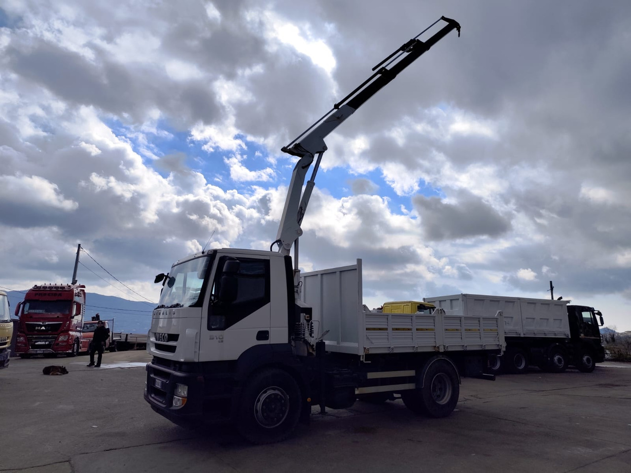 Arrendamiento de IVECO STRALIS AD 190S31P IVECO STRALIS AD 190S31P: foto 41 Arrendamiento de IVECO STRALIS AD 190S31P IVECO STRALIS AD 190S31P: foto 41