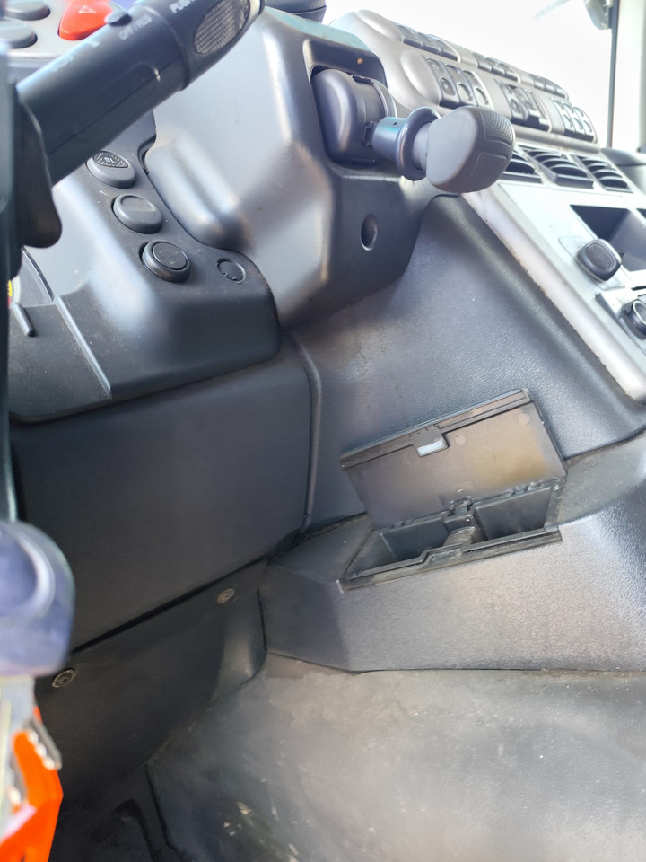 IVECO STRALIS CUBE 260S31 - Camión caja abierta: foto 3 IVECO STRALIS CUBE 260S31 - Camión caja abierta: foto 3