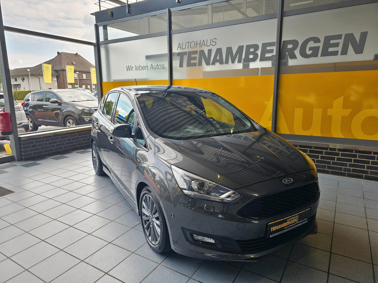 Ford C-MAX 1.5 Sport Automatik Bi-Xenon Navi Standhzg - Furgoneta de pasajeros: foto 2 Ford C-MAX 1.5 Sport Automatik Bi-Xenon Navi Standhzg - Furgoneta de pasajeros: foto 2