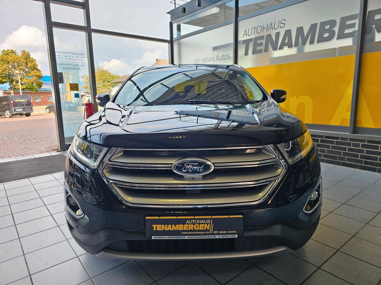 Ford Edge Titanium 4x4 AHK ACC SchiebeDach Navi LED - SUV/ Todoterreno: foto 4 Ford Edge Titanium 4x4 AHK ACC SchiebeDach Navi LED - SUV/ Todoterreno: foto 4