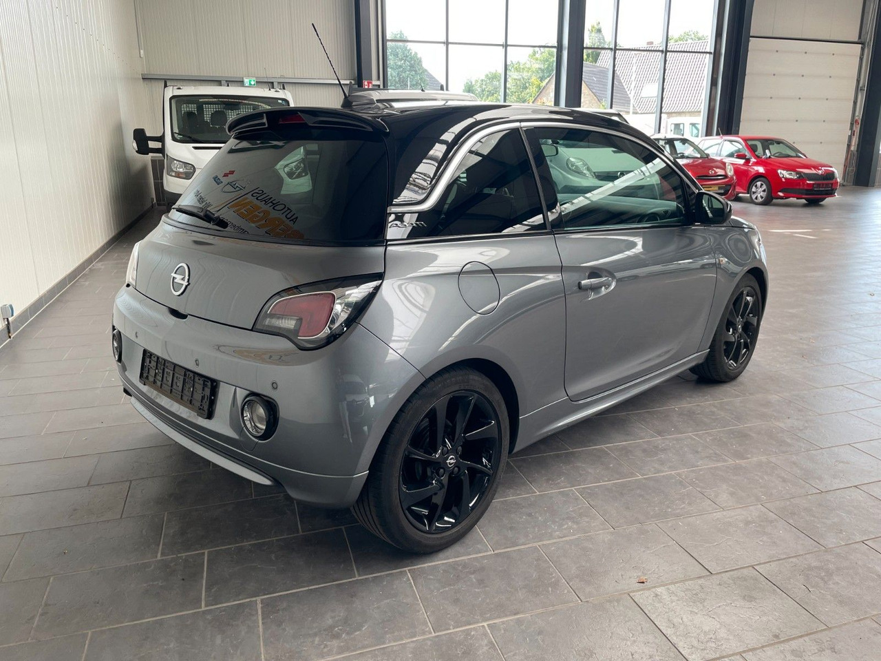 Opel Adam Slam Tempomat Sound-System Infinity - Coche: foto 3 Opel Adam Slam Tempomat Sound-System Infinity - Coche: foto 3