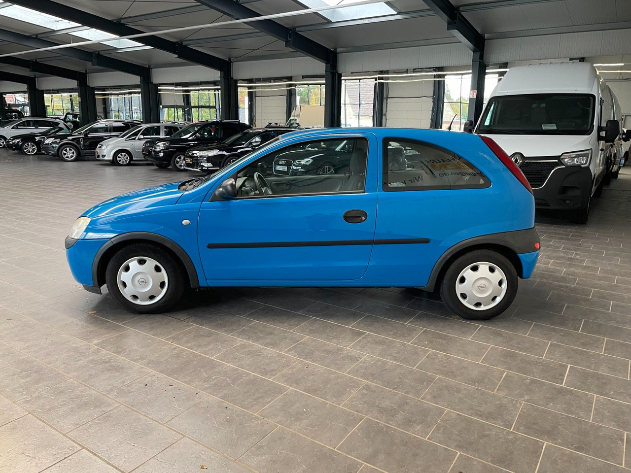 Opel Corsa Comfort Tüv NEU  8 fach Bereift - Berlina: foto 5 Opel Corsa Comfort Tüv NEU  8 fach Bereift - Berlina: foto 5