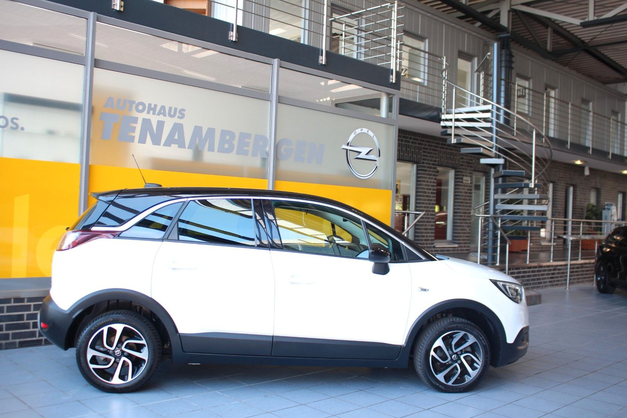 Opel Crossland (X) Innovation AT-6 Sitz- & Lenkradhzg - Berlina: foto 3 Opel Crossland (X) Innovation AT-6 Sitz- & Lenkradhzg - Berlina: foto 3