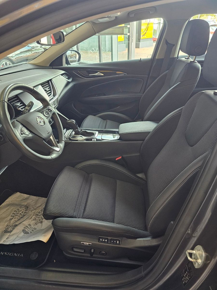 Opel Insignia B GS Elegance Memory Matrix SHZ Massage - Berlina: foto 4 Opel Insignia B GS Elegance Memory Matrix SHZ Massage - Berlina: foto 4