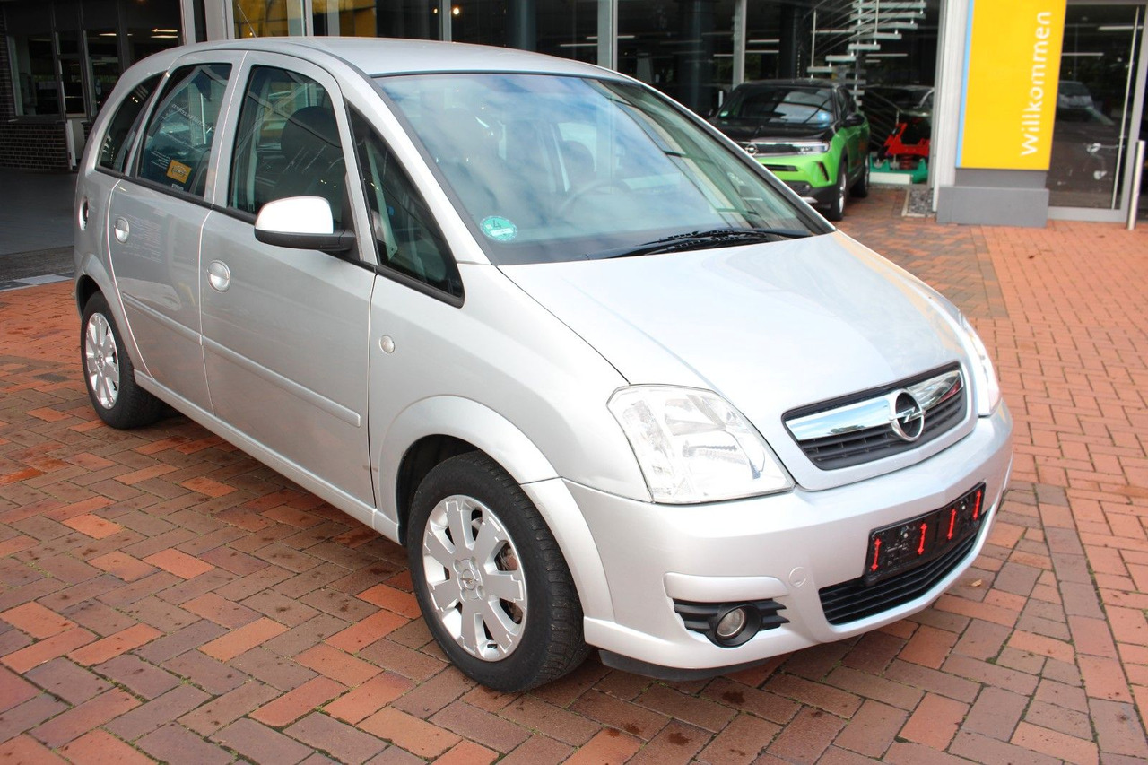 Opel Meriva Automatik Klima Sitzheizung PDC AHK - Berlina: foto 1 Opel Meriva Automatik Klima Sitzheizung PDC AHK - Berlina: foto 1