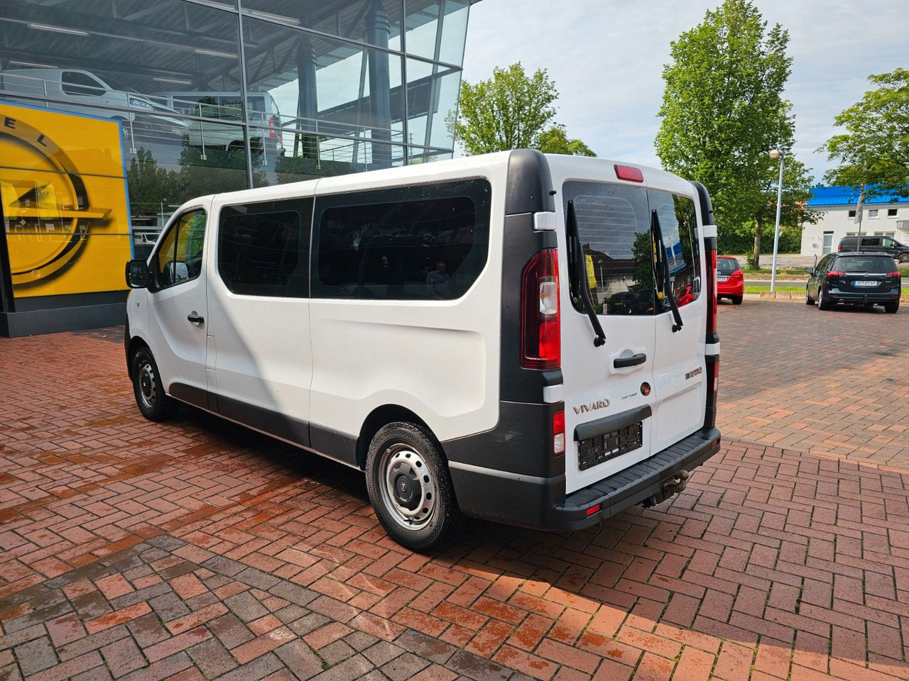 Opel Vivaro B Combi Bus L2H1  2,9t AHK - Furgoneta de pasajeros: foto 3 Opel Vivaro B Combi Bus L2H1  2,9t AHK - Furgoneta de pasajeros: foto 3