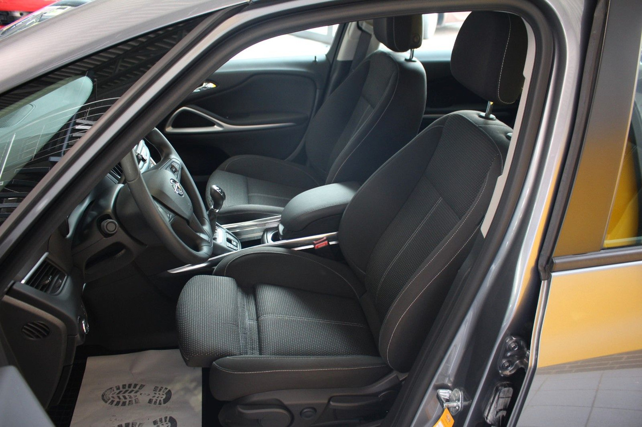 Furgoneta de pasajeros Opel Zafira C Business Edition S/S Kamera LED Navi: foto 12 Furgoneta de pasajeros Opel Zafira C Business Edition S/S Kamera LED Navi: foto 12