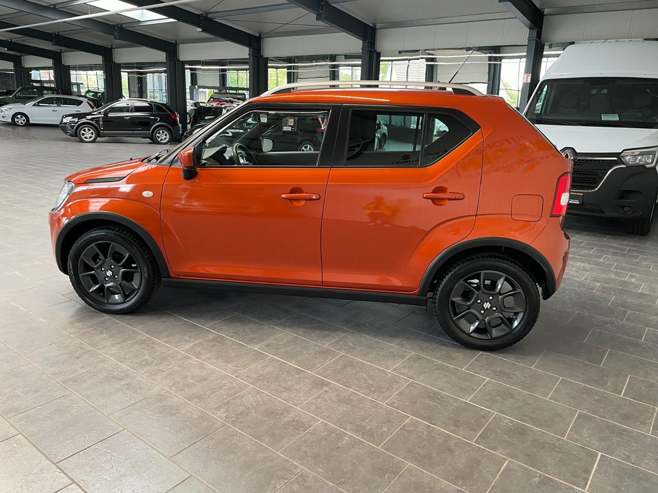 Suzuki Ignis 1.2 Comfort /Hybrid/Automatik/DAB/Navi - Coche: foto 5 Suzuki Ignis 1.2 Comfort /Hybrid/Automatik/DAB/Navi - Coche: foto 5