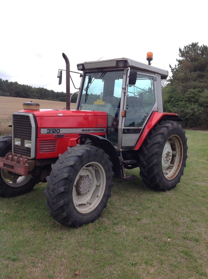 Massey Ferguson 3120 - Tractor: foto 1 Massey Ferguson 3120 - Tractor: foto 1