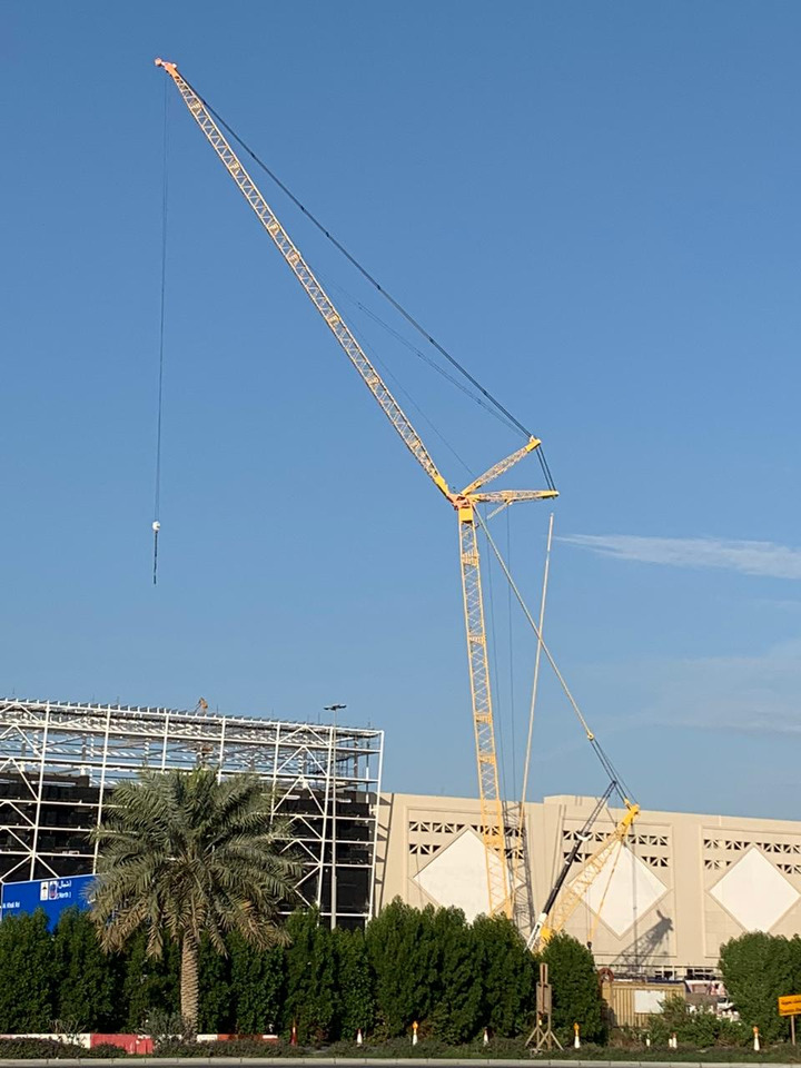 KOBELCO SL6000 - Grúa sobre orugas: foto 1 KOBELCO SL6000 - Grúa sobre orugas: foto 1